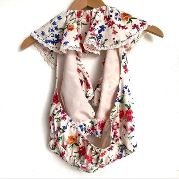Lovers & Friends NWT Size Medium, Off-White Floral Crop Top, 100% Cotton - Picture 6 of 9
